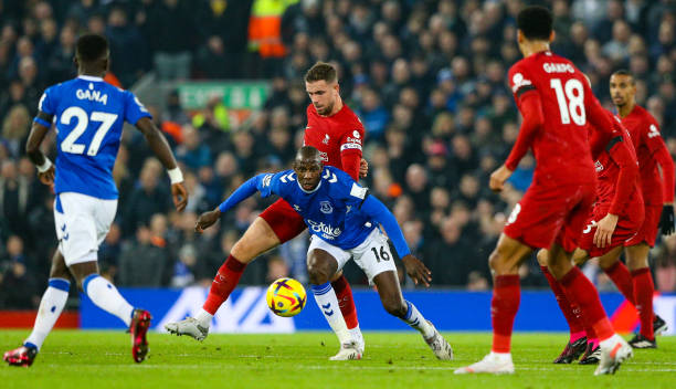 納斯稱為 納斯稱為