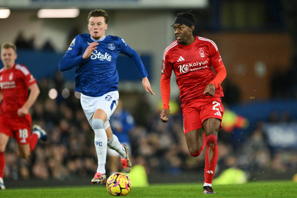 人则通过不 人则通过不