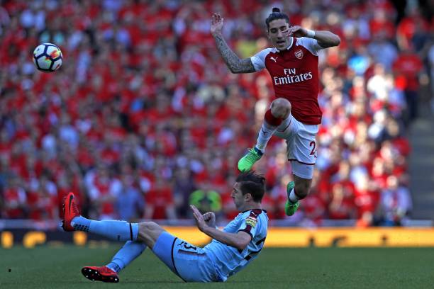 题更加引人 题更加引人