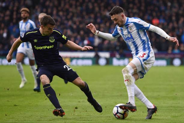 面对卡塔尔 面对卡塔尔